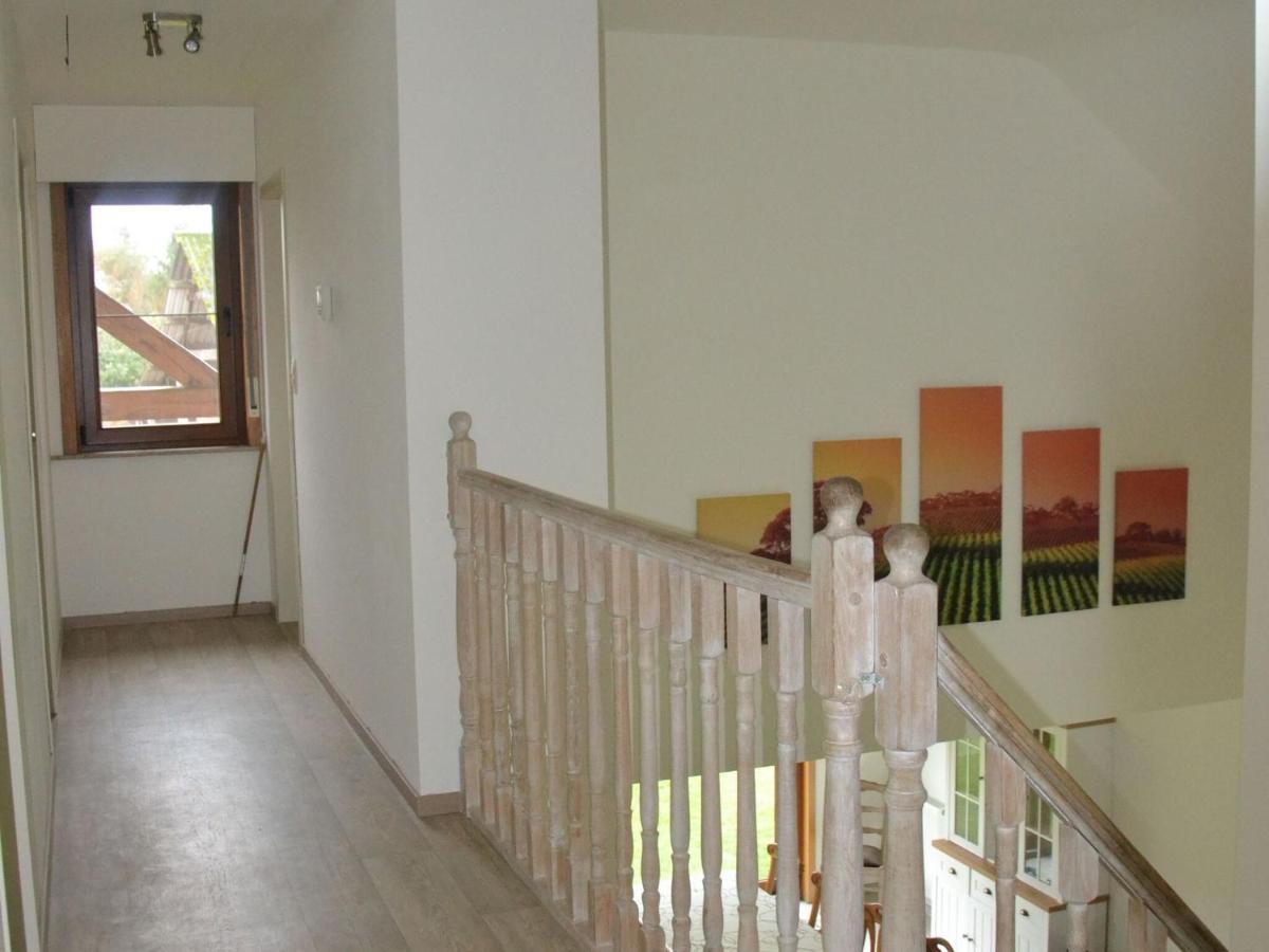 Welcoming Villa In Puivelde With Terrace Garden Barbeque Bagian luar foto